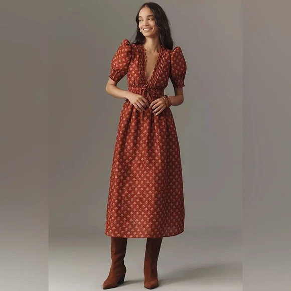 Lovaan Boehm Linen-Silk Puff-Sleeve V-Neck Midi Dress - Picture 4 of 10